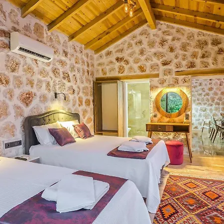 Saribelen Village 2 Bedroom With Private Garden And Pool * Kalkan