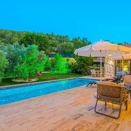 Saribelen Village 2 Bedroom With Private Garden And Pool * Kalkan