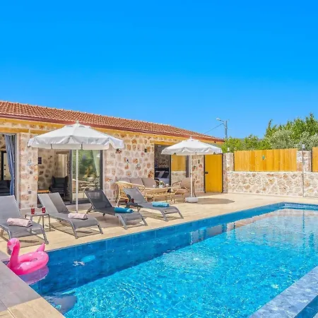 فيلة Saribelen Village 2 Bedroom With Private Garden And Pool